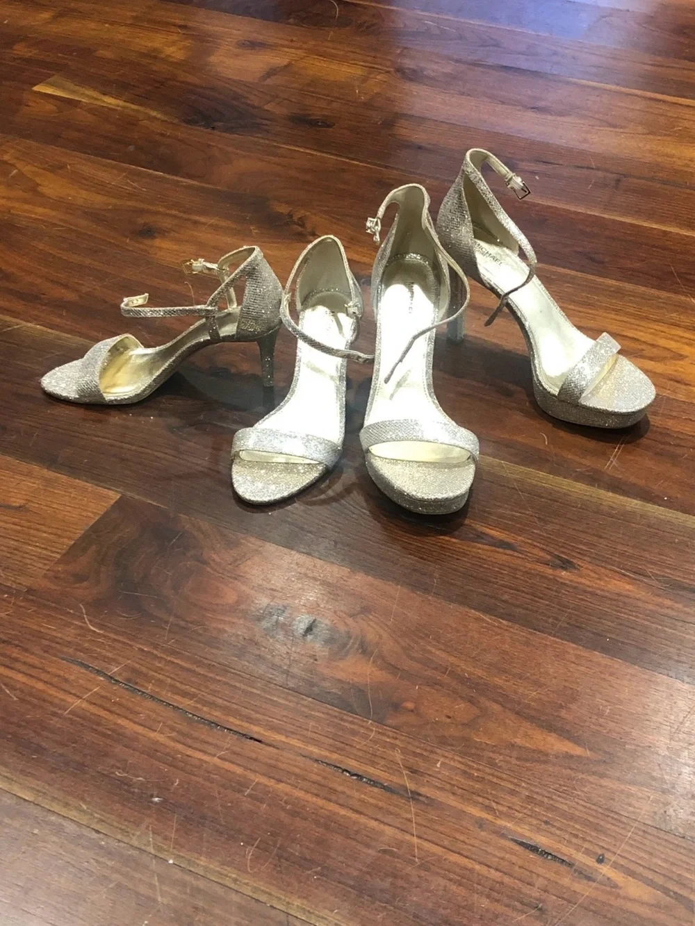 Michael Kors Gold Glitter Sandal Mid Heels Simone Ankle Strap | 6.5 Worn Once